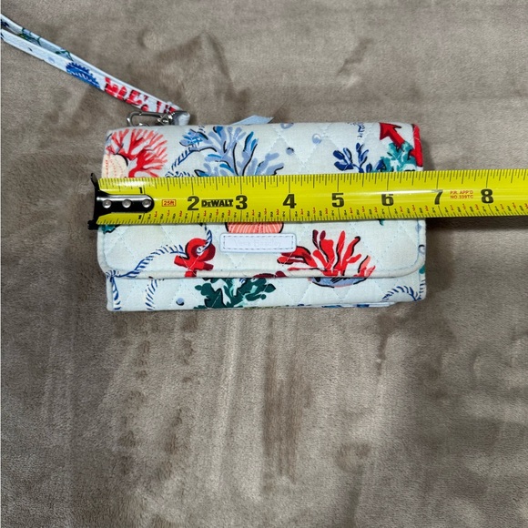 Vera Bradley Coral Reef Wallet - Picture 6 of 7